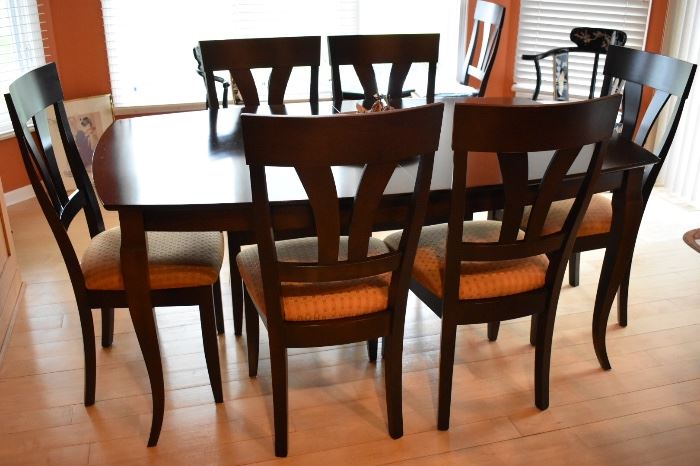 SALOOM DINING TABLE W/8 CHAIRS, 2 LEAFS (ONE SELF STORING, ONE LOOSE)