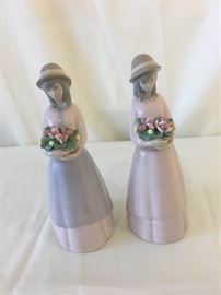 Porcelanas M. Requena Porcelain Figurines