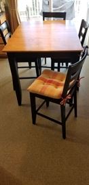 nice table and chairs