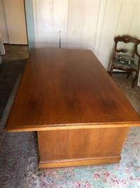Executive office desk