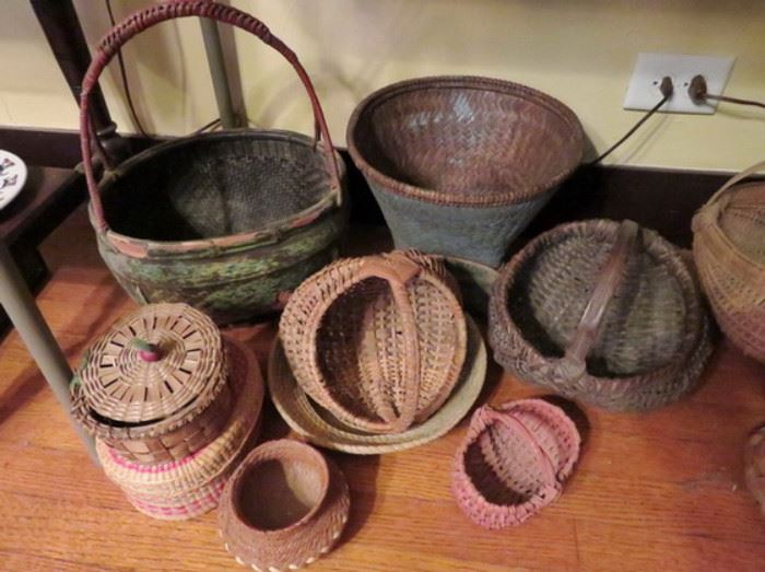 Great multi culteral baskets.