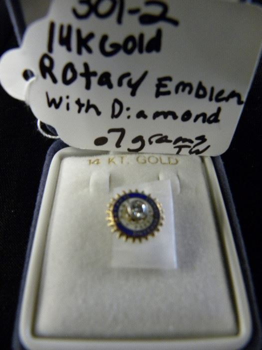 14KT Gold Rotary Emblem