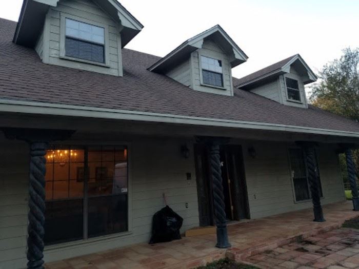Front of home has large circular driveway with plenty of parking for everyone!