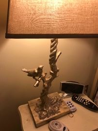sculpted table lamp