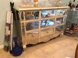 Mirrored Pulaski Drawers  