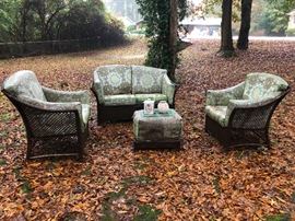 patio furniture wicker