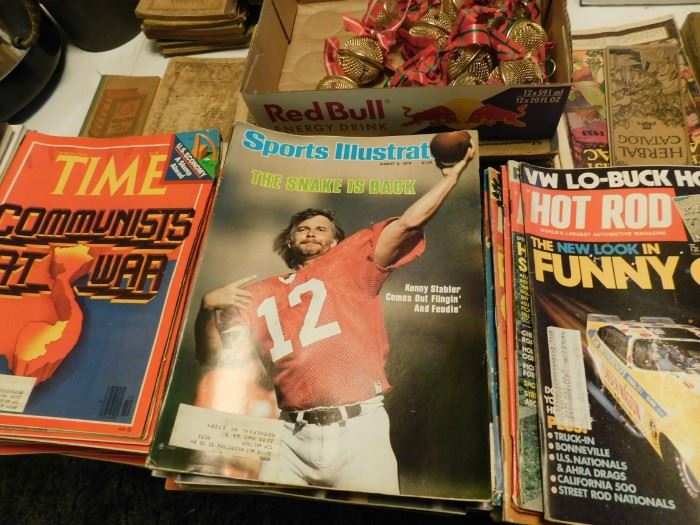 Vintage Magazines(Sports Illustrated, Hot Rod and more) 