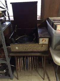 Retro Stereo and Record Player Combo(Silvertone Hi-Fi)
