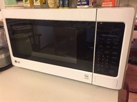 LG Microwave 