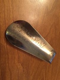 "Pic'n Pay Shoes" Shoe Horn