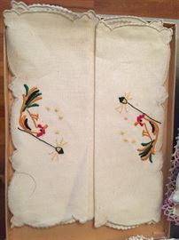 Rooster Linens