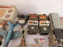 Tin Litho Army Jeeps