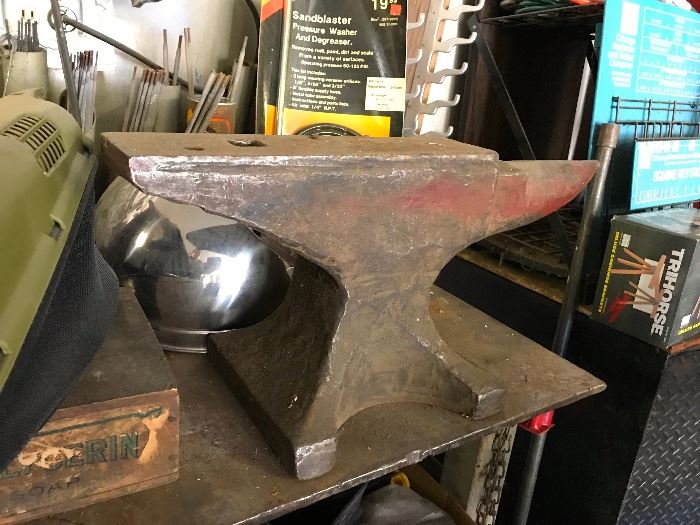 Arm and Hammer Anvil