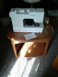 Oak table, sewing machine https://ctbids.com/#!/description/share/65300