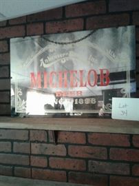 Michelob sign https://ctbids.com/#!/description/share/65280