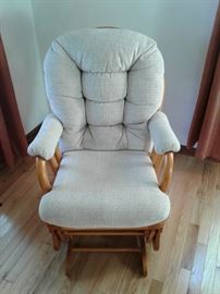 Oak rocker glider https://ctbids.com/#!/description/share/65071