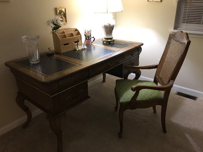Beautiful Desk and Chair
