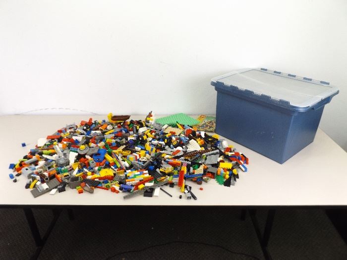 Large Lot of Vintage Legos in Covered Bin
