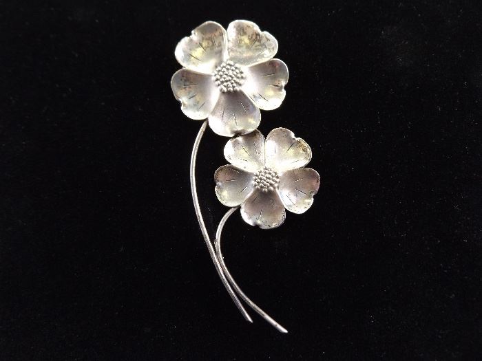 Vintage .925 Sterling Silver Flower Brooch
