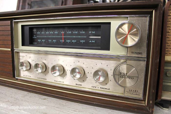 Selection of Vintage Radios and Speakers
Located Glassware – Auction Estimate $20-$100