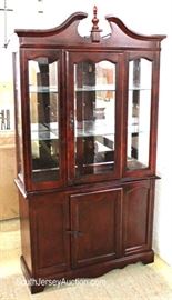 8 Piece Contemporary Mahogany Finish Queen Anne Dining Room Set
Located Inside – Auction Estimate $200-$400