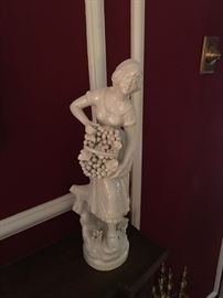 Italian statue with intricate detail