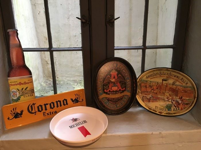 Various metal beer trays, signs 