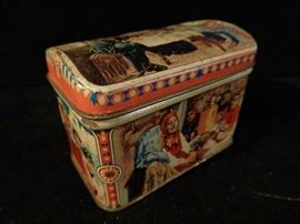 Antique Imperial Russian lithographed advertising tin