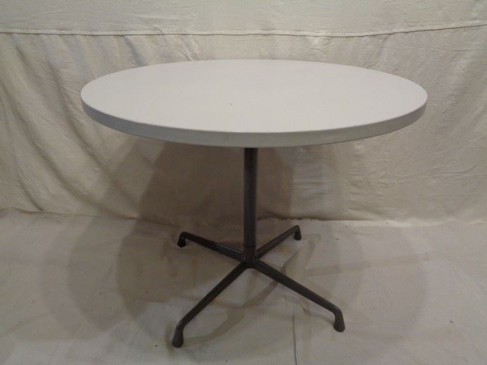 Herman Miller Eames round table