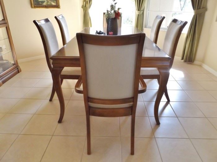 Dining room table with one leaf, 6 chairs - upholstery is off white