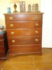 Benbow 5 drawer chest