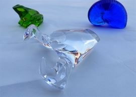 all pieces are signed