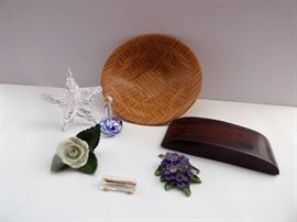 all pieces are signed