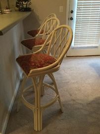 Set of 3 rattan bar stools