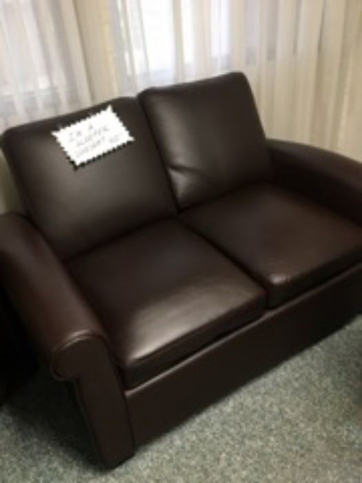 Leather pull-out sleeper loveseat