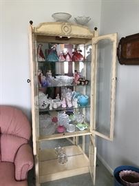 Curio cabinet