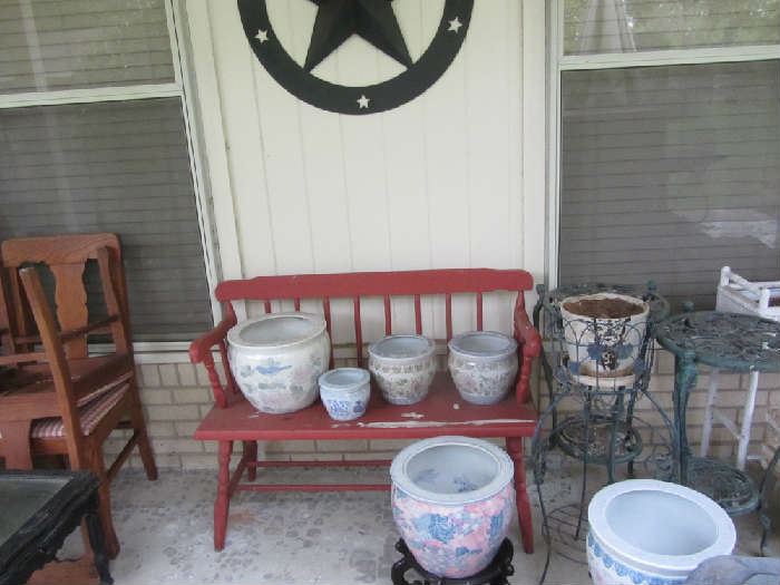 Great little vintage bench, multiple pots, wrought iron, more
