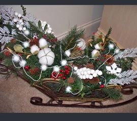 Floral Centerpieces and Arrangements