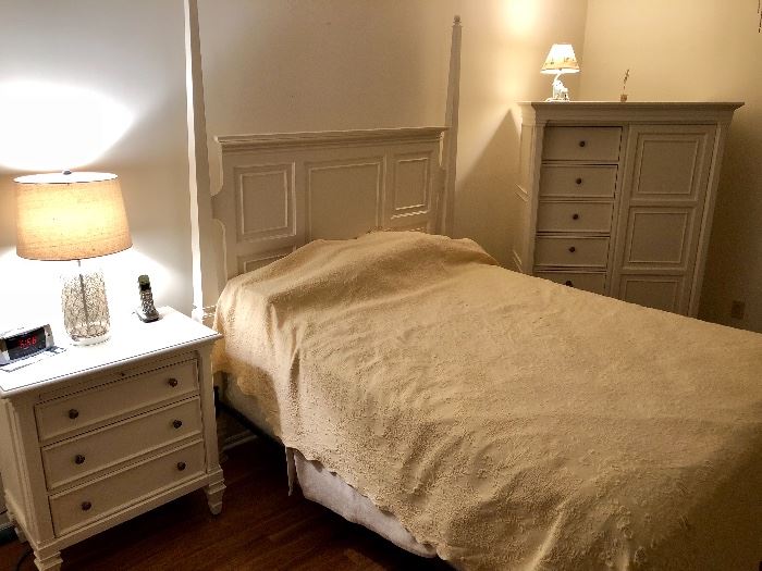 Gorgeous Master Bedroom Set- Bed, Night Table, Highboy, Mirror & Dresser