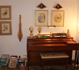 Spinet Piano, Dulcimer