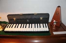 Hohner Melodicas Piano 36, Metronome Seth Thomas De Maelzel