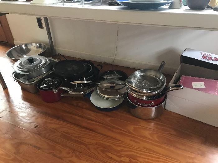 Lots of pots