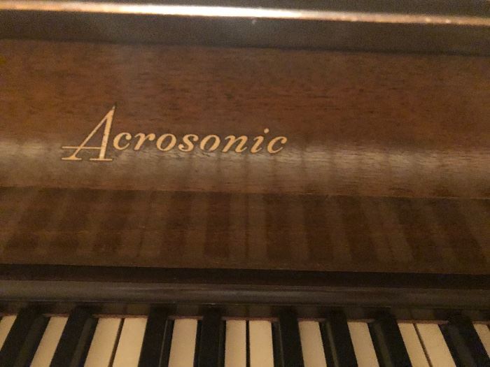 Acrosonic piano 