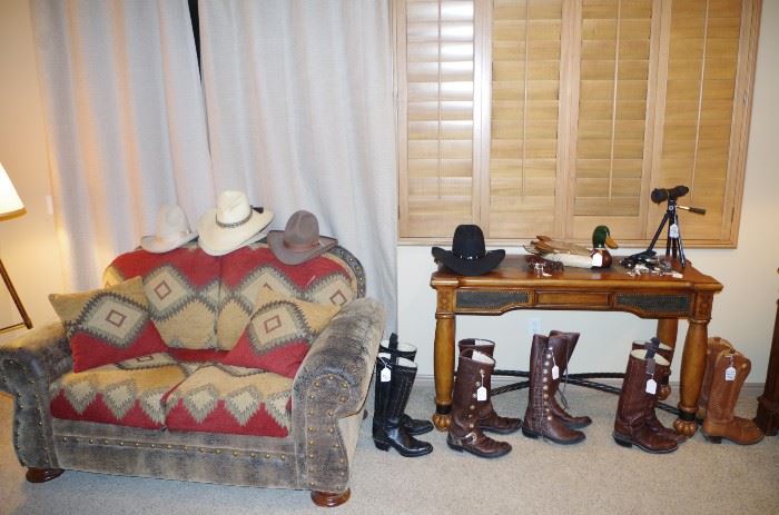 bedroom boots