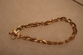 18K Gold Bracelet 