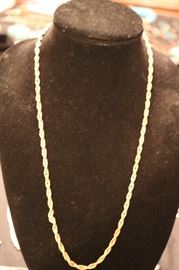 18K Gold Necklace 