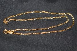 18K Gold Necklace 