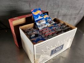 Assorted Box Of Hot Wheels...