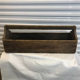 Antique Tool Box https://ctbids.com/#!/description/share/66338