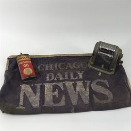 Collectible Chicago Daily News & Sinclair Oil https://ctbids.com/#!/description/share/66477